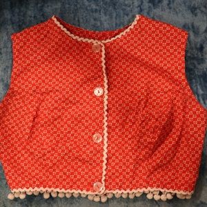 Vintage Floral Crop Too with Pom Poms